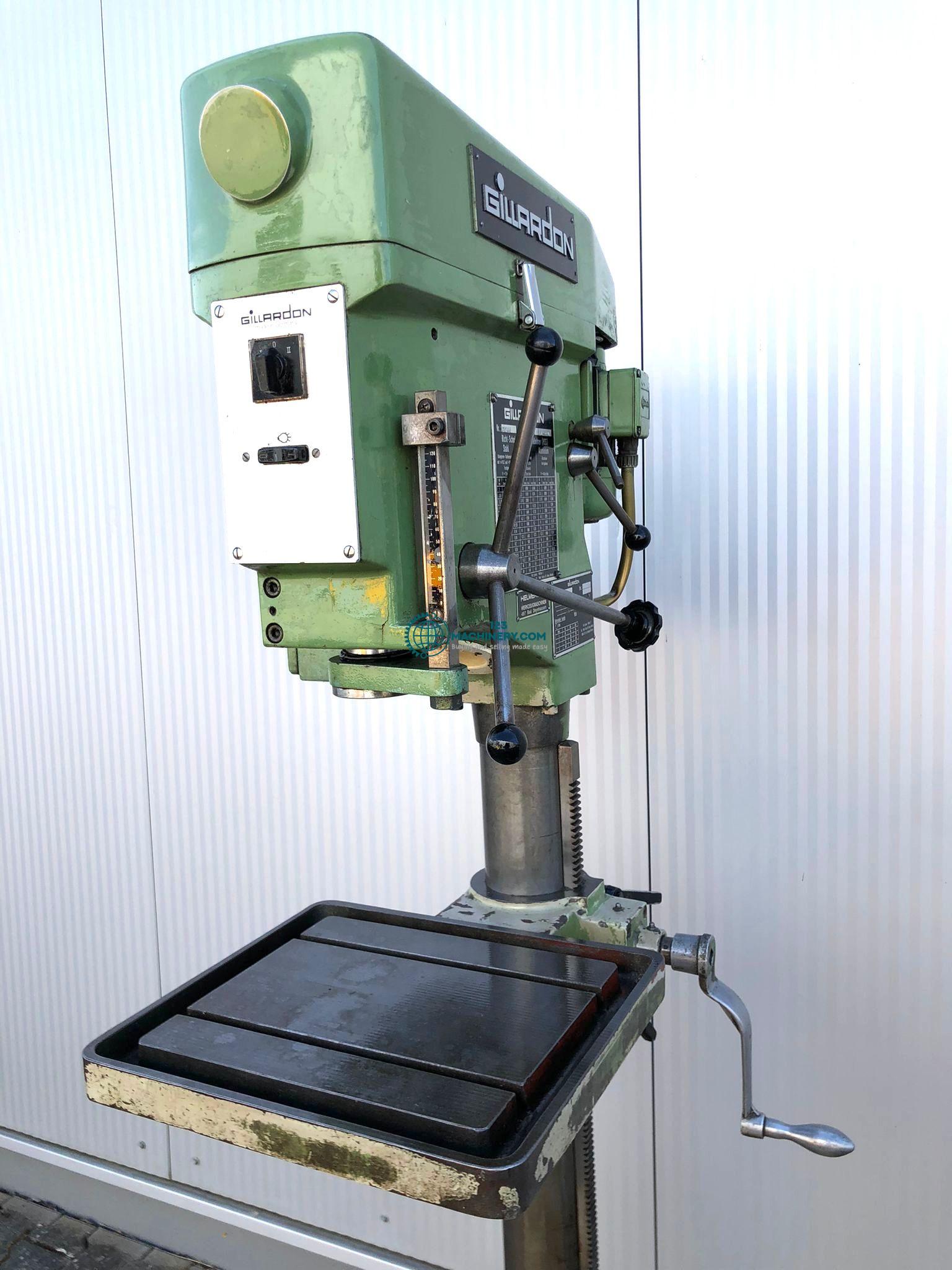 Gillardon GB16 Säulenbohrmaschine